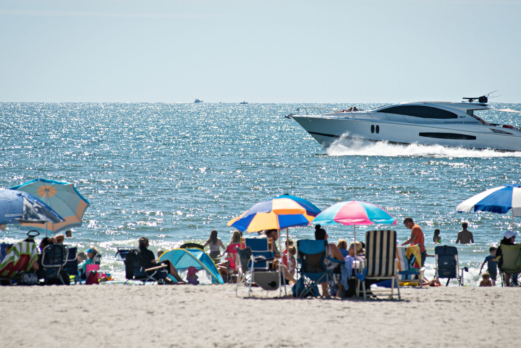 090620_nws_beach
